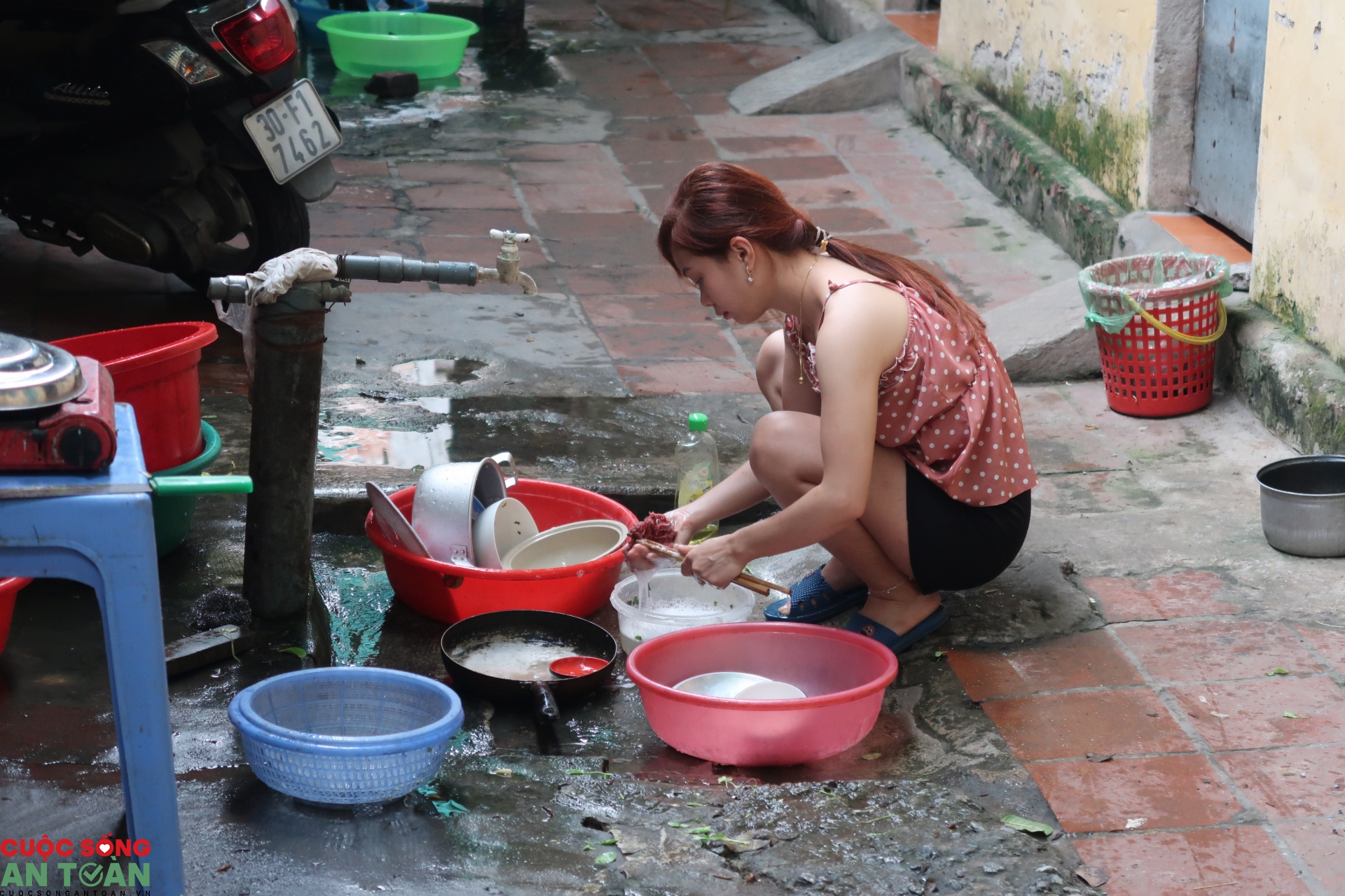 Khu trọ công nhân tiềm ẩn nguy cơ dịch sốt xuất huyết