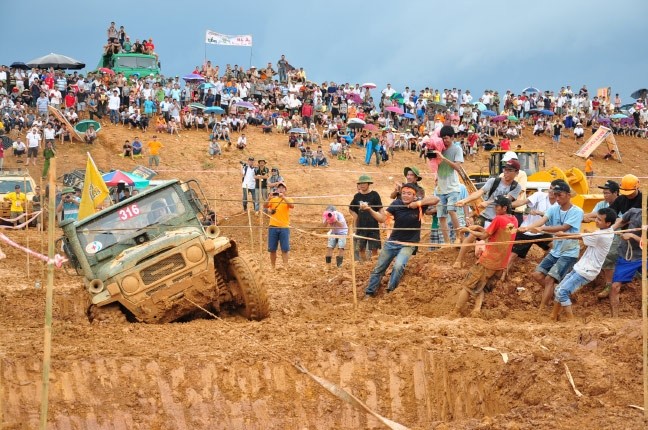 [PVOIL VOC 2022] Nhìn lại VOC qua các thời kỳ: Vietnam Offroad Cup 2011