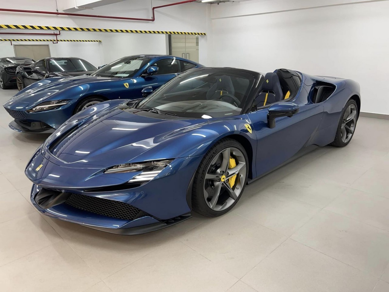 Siêu xe Ferrari SF90 Spider của Cường Siêu xe Ferrari SF90 Spider của Cường