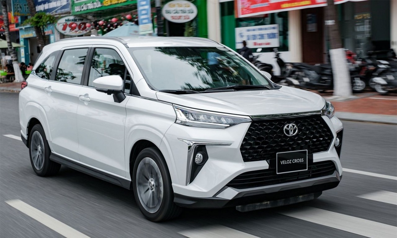 Doanh số Toyota tháng 9/2022 tăng hơn 31%