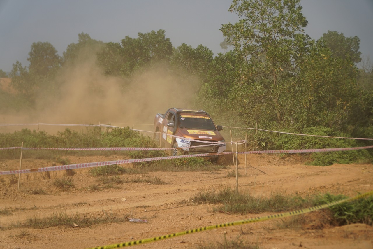 Nhìn lại VOC qua các thời kỳ: Vietnam Offroad Cup 2019