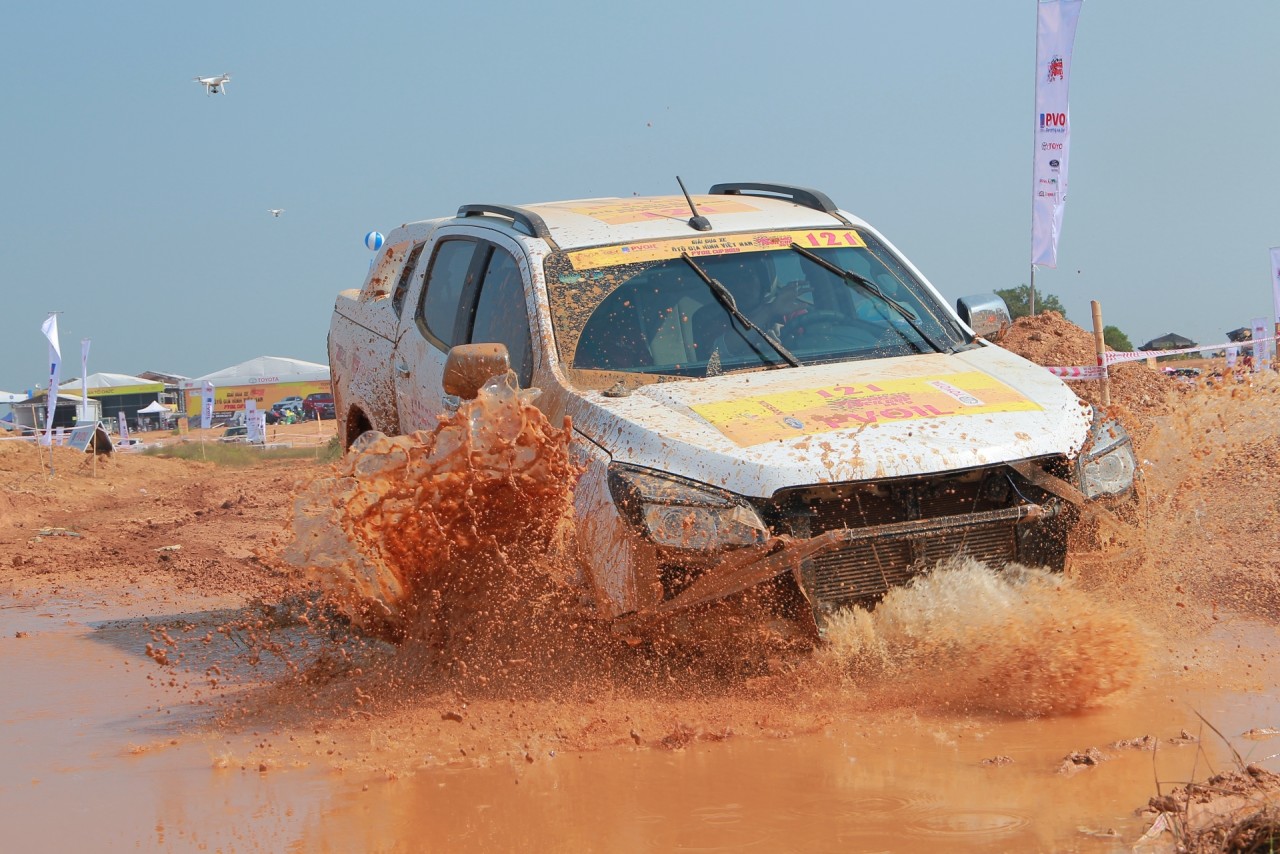 Nhìn lại VOC qua các thời kỳ: Vietnam Offroad Cup 2019