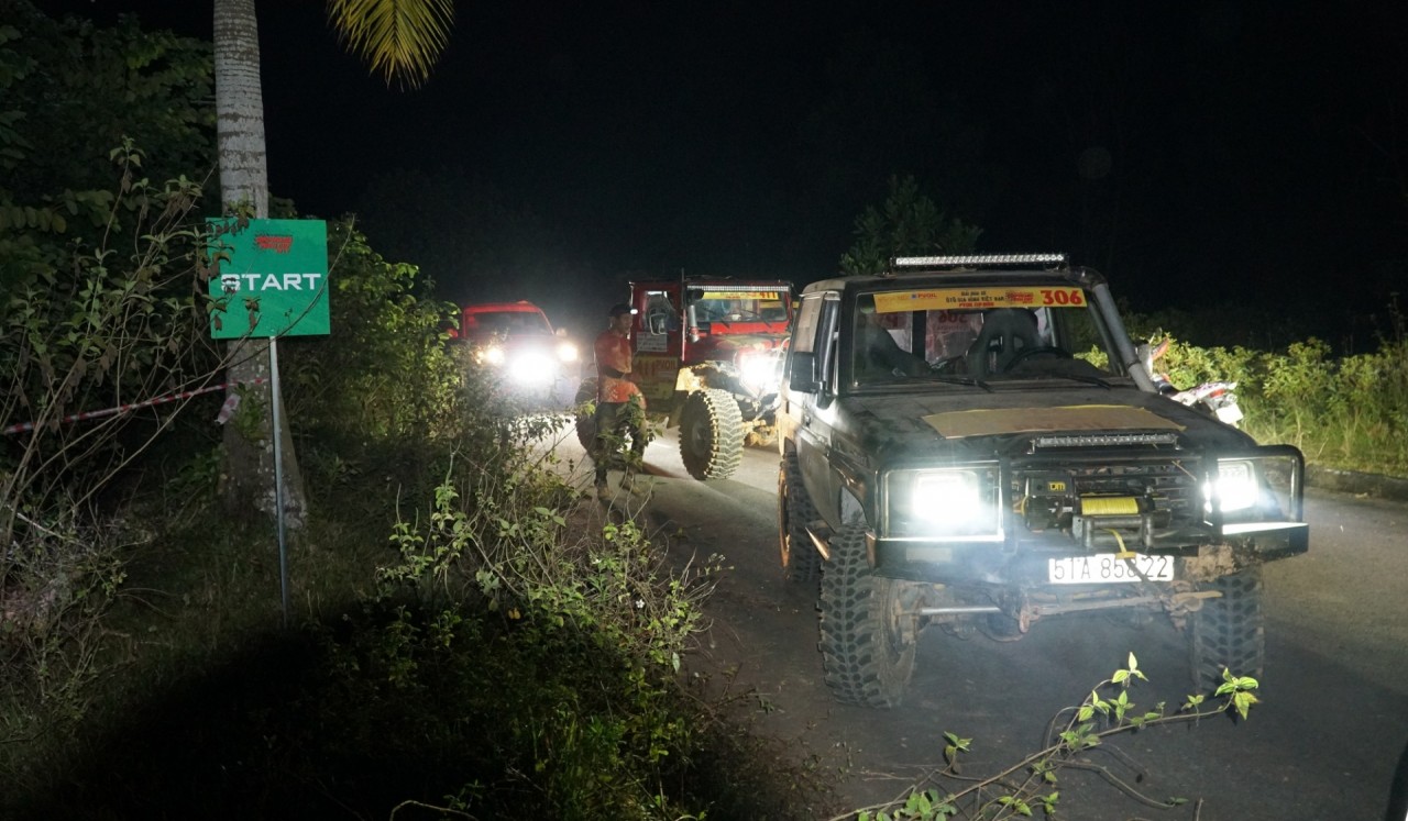 Nhìn lại VOC qua các thời kỳ: Vietnam Offroad Cup 2019