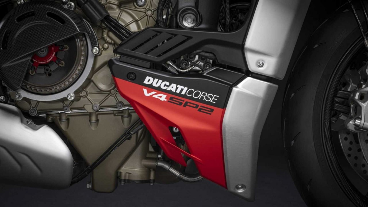 Ducati trình làng Streetfighter V4 2023