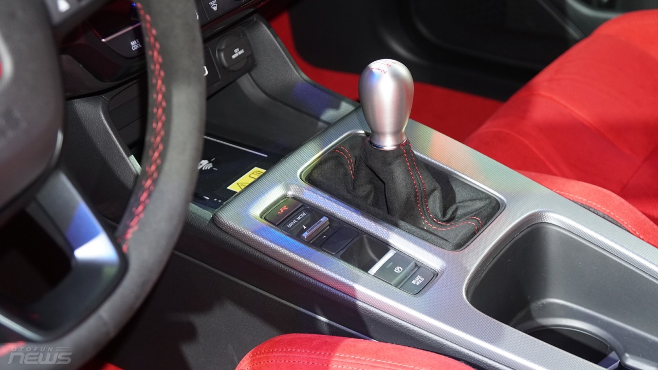 [VMS 2022] Cận cảnh 'Xe đua' Honda Civic Type R công suất 315 mã lực