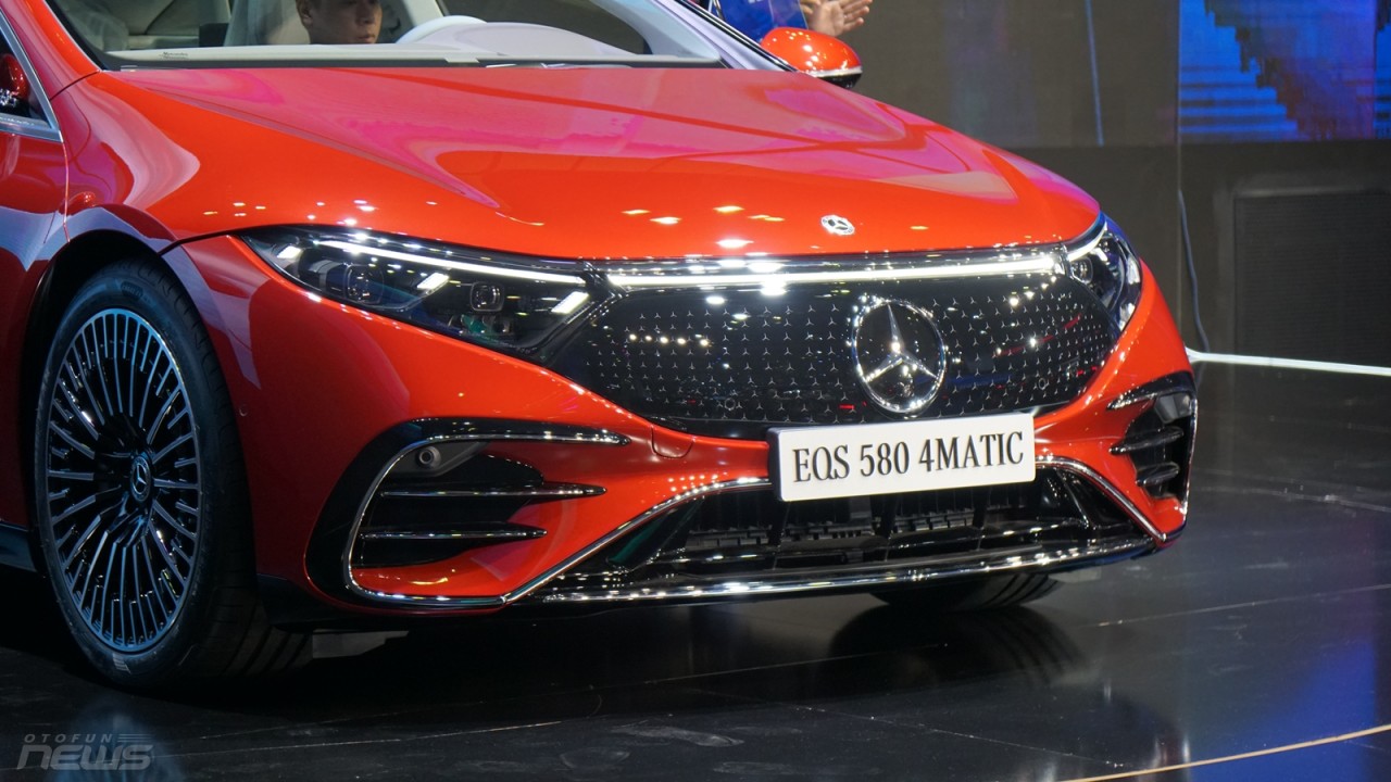 [VMS 2022] Mercedes-Benz giới thiệu sedan chạy điện EQS