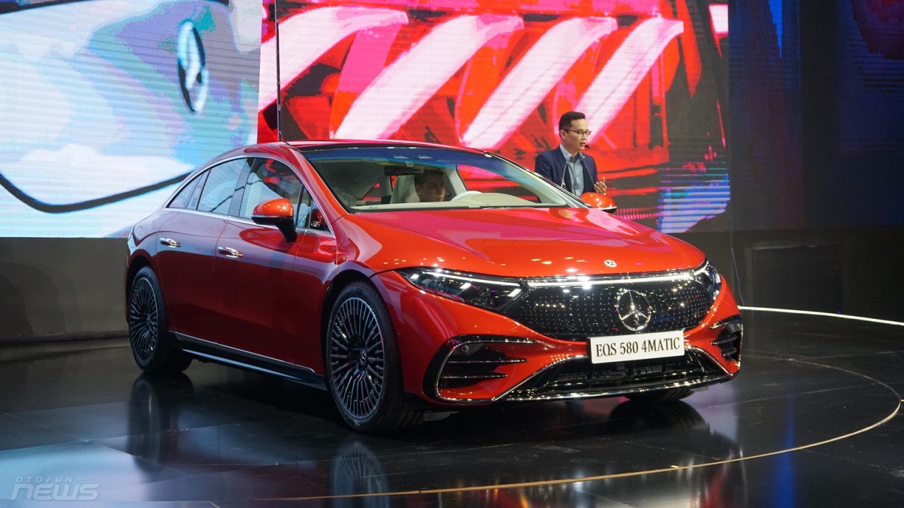 [VMS 2022] Mercedes-Benz giới thiệu sedan chạy điện EQS