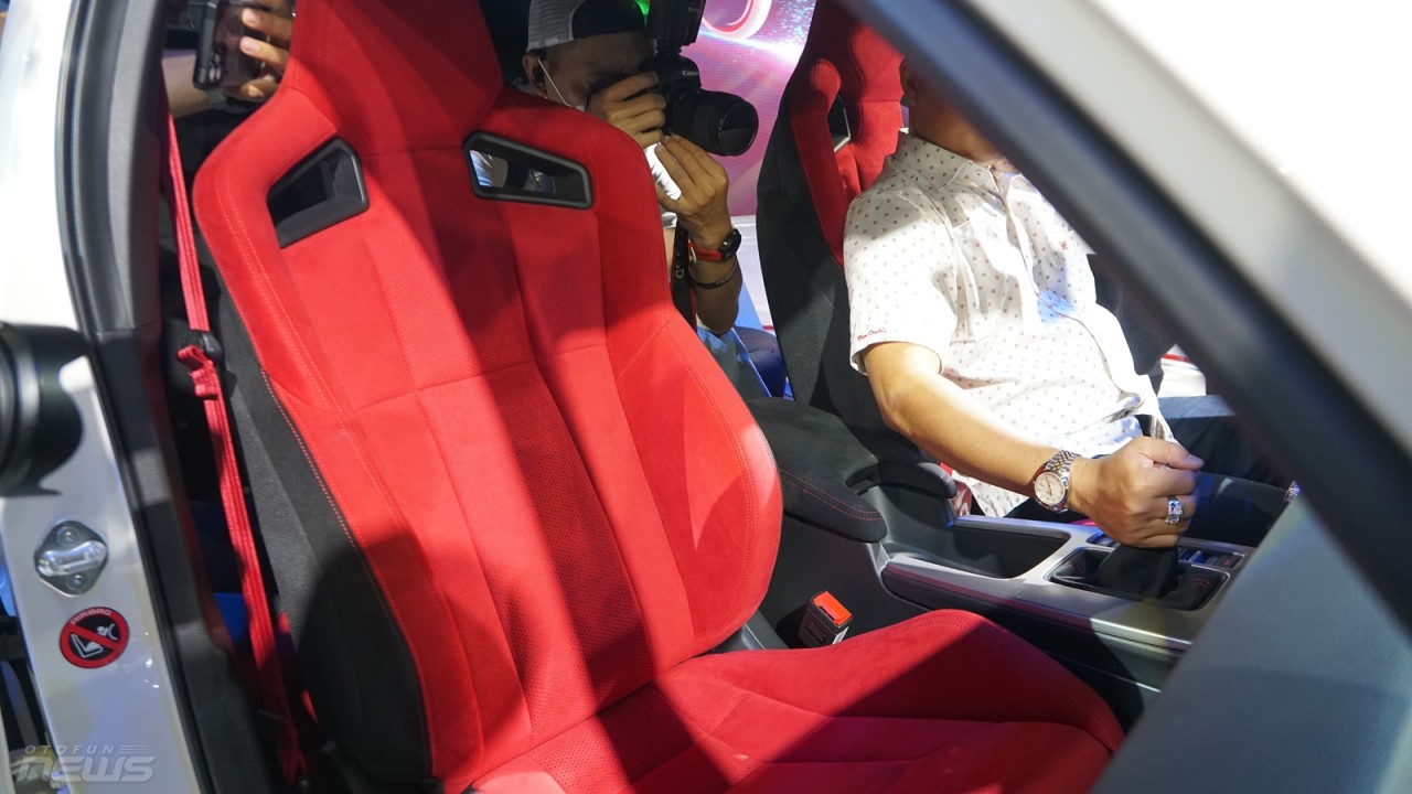 VMS 2022: Cận cảnh 'Xe đua' Honda Civic Type R công suất 315 mã lực