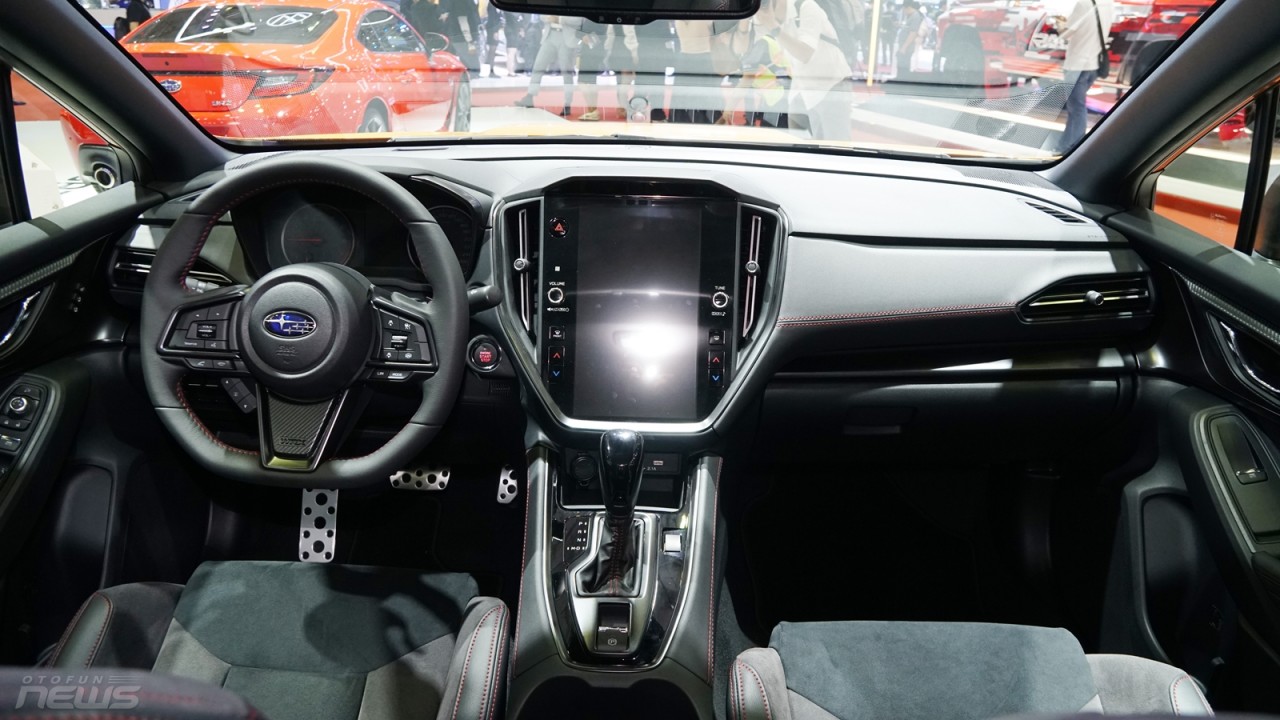 VMS 2022: Cận cảnh Subaru WRX 2022 giá 1,9 tỷ đồng
