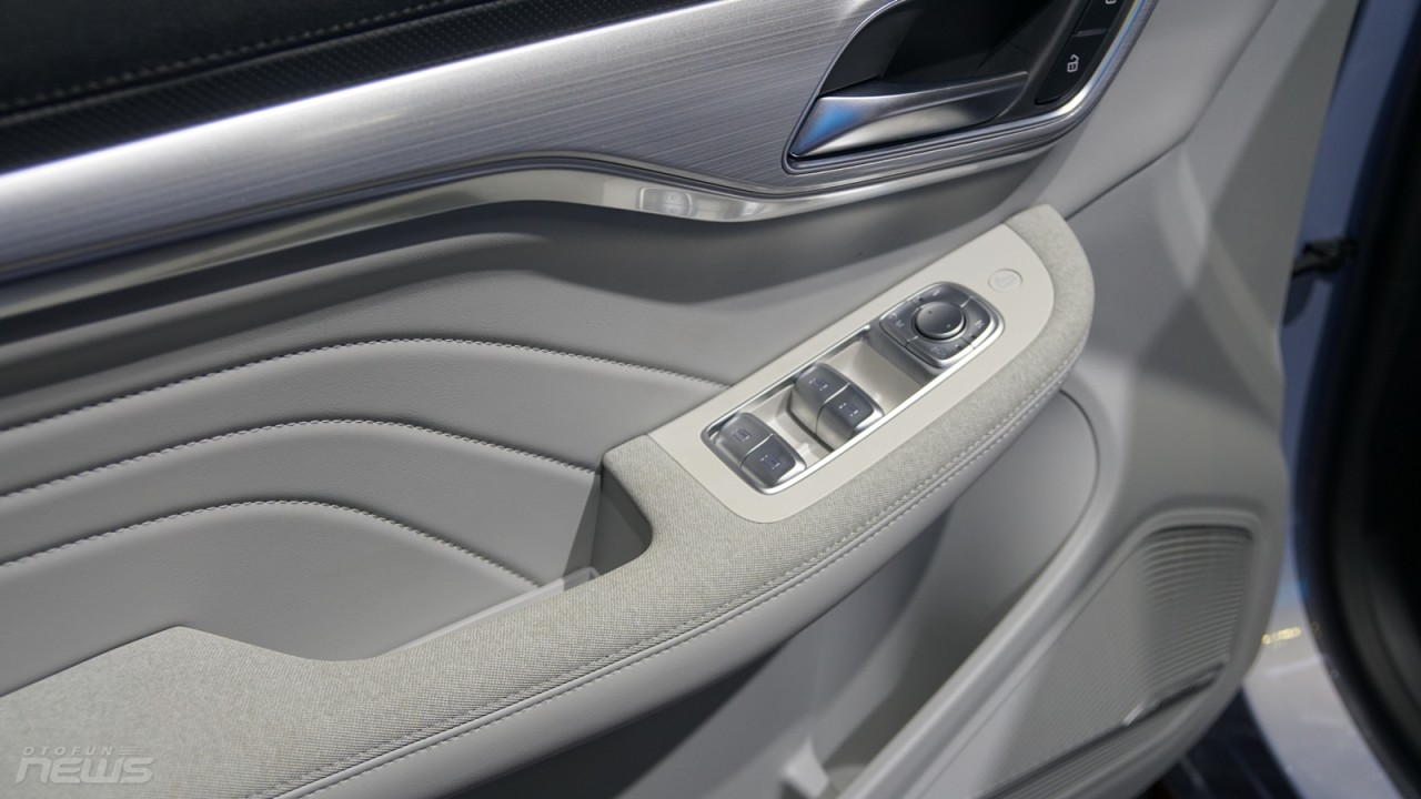 VMS 2022: Cận cảnh xe điện MG Mavel R, đối thủ mới của Vinfast VF8