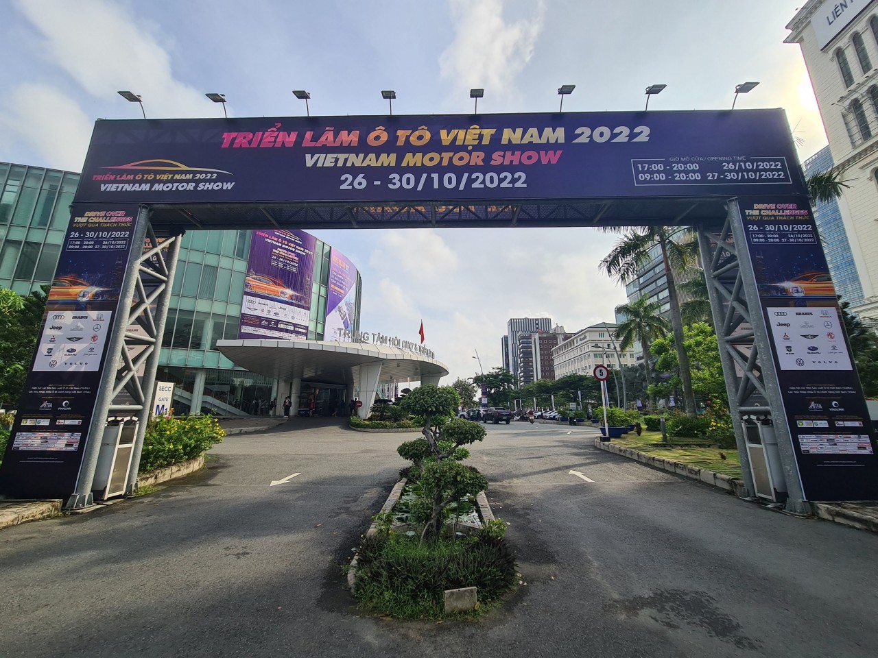 Vietnam Motor Show 2022 đón gần 236,939 khách tham quan Vietnam Motor Show 2022 đón gần 236,939 khách tham quan
