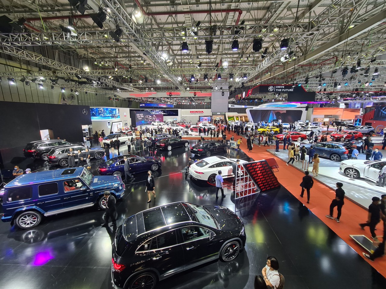 Vietnam Motor Show 2022 đón gần 236,939 khách tham quan Vietnam Motor Show 2022 đón gần 236,939 khách tham quan