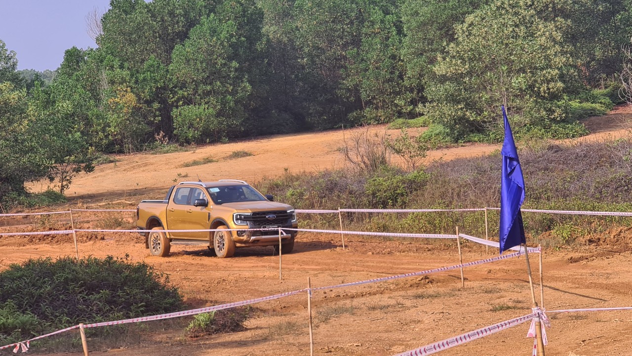 Tận hưởng trọn vẹn cảm giác off-road cùng Ford Ranger thế hệ mới