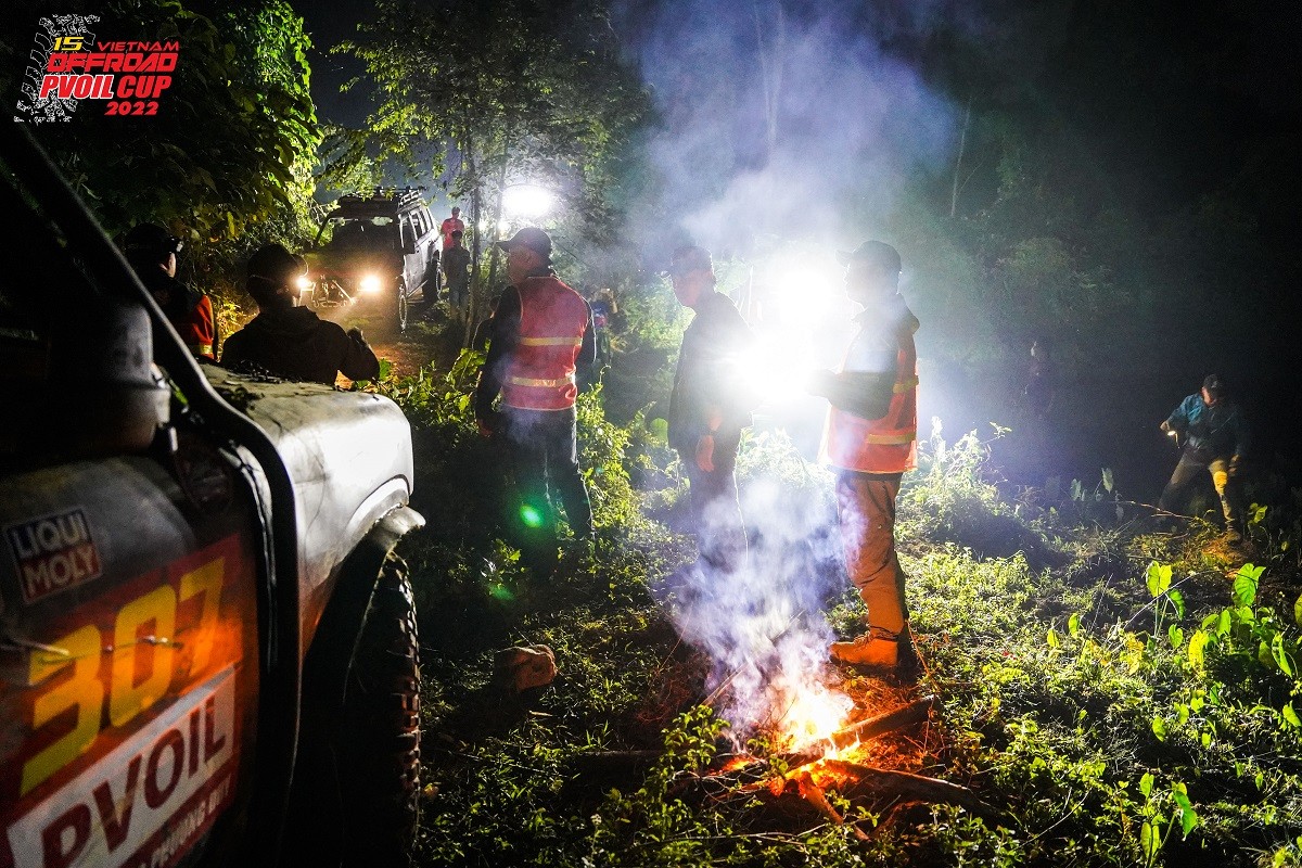 PVOIL VOC 2022: Cung đua Adventure - 4 giờ sáng mới hoàn thành bài thi