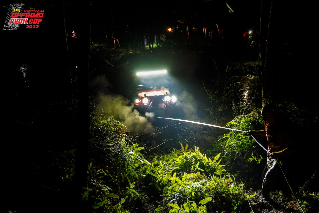 PVOIL VOC 2022: Cung đua Adventure - 4 giờ sáng mới hoàn thành bài thi