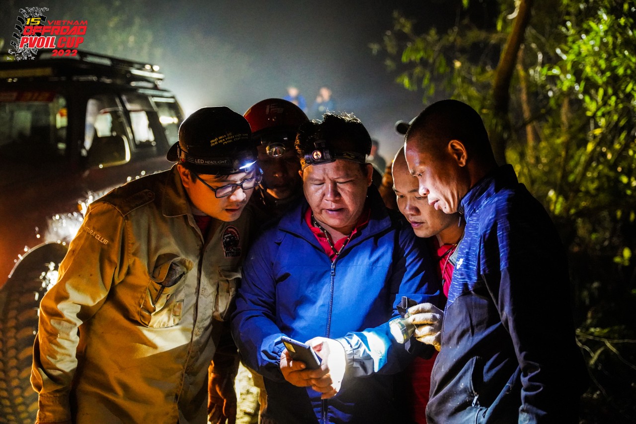 PVOIL VOC 2022: Cung đua Adventure - 4 giờ sáng mới hoàn thành bài thi