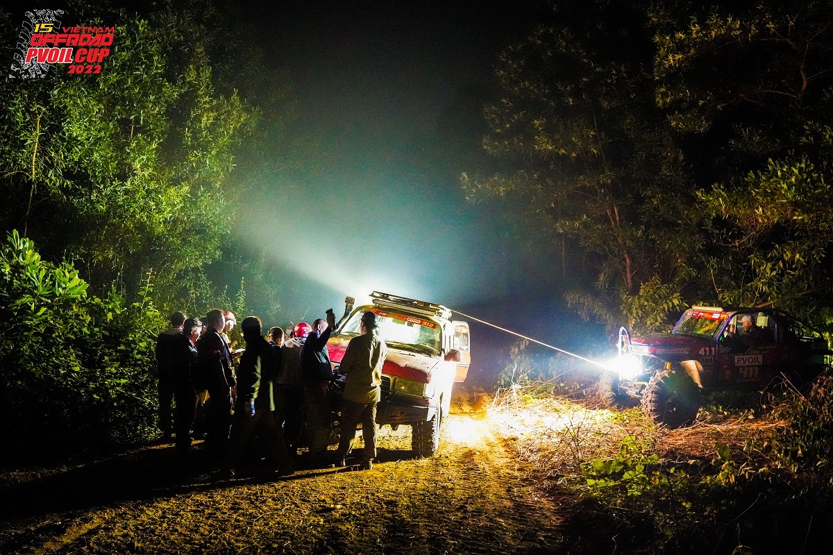 PVOIL VOC 2022: Cung đua Adventure - 4 giờ sáng mới hoàn thành bài thi