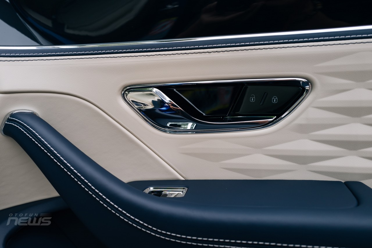 Bentley Flying Spur Hybrid 2023 ra mắt tại Việt Nam với giá từ 16,8 tỉ đồng