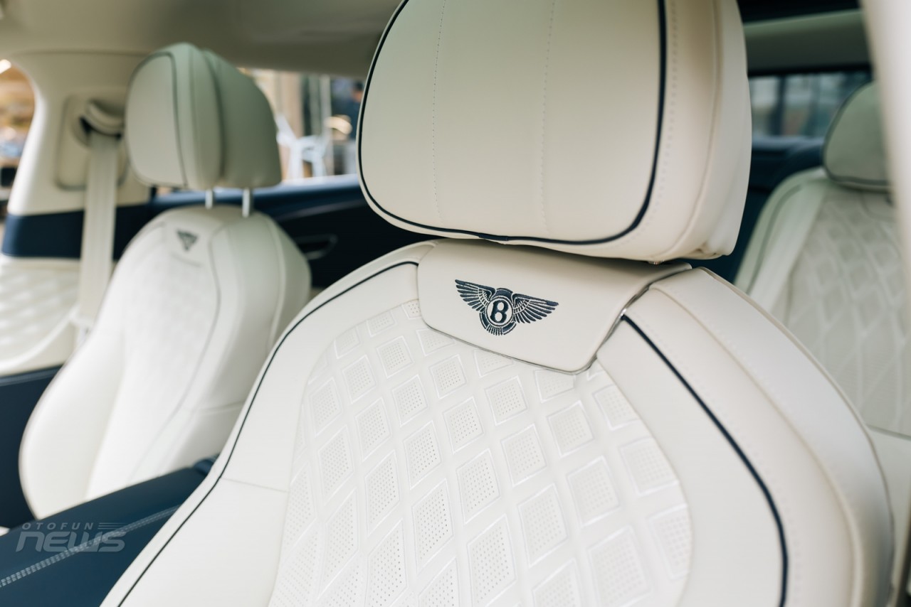 Bentley Flying Spur Hybrid 2023 ra mắt tại Việt Nam với giá từ 16,8 tỉ đồng