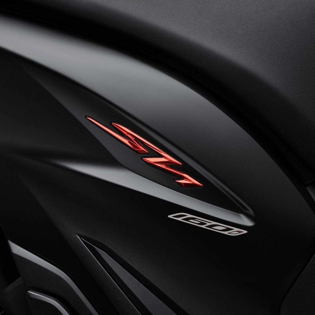 Honda SH160i và 125i 2023 ra mắt, giá từ 74,7 triệu đồng Honda SH160i và 125i 2023 ra mắt, giá từ 74,7 triệu đồng