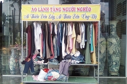 ldld huyen krong ana gop phan ung ho dong bao ngheo co mot cai tet am ap