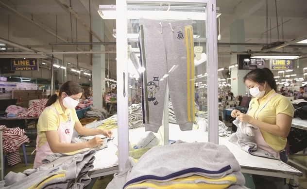 cong nhan duoc vay von voi lai suat 65nam tranh bay tin dung den