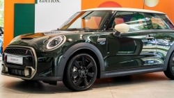 Mini Cooper S 3 Cửa Resolute Edition về Việt Nam với giá 2,3 tỉ đồng