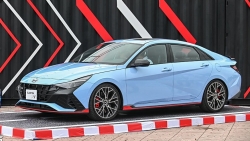 Chi tiết Hyundai Elantra N vừa được mang về Việt Nam