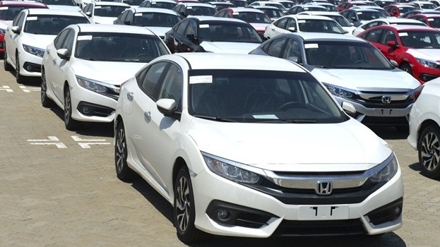 Ô tô nhập khẩu tăng gấp hơn 2 lần trong tháng 2, chủ yếu là xe giá rẻ