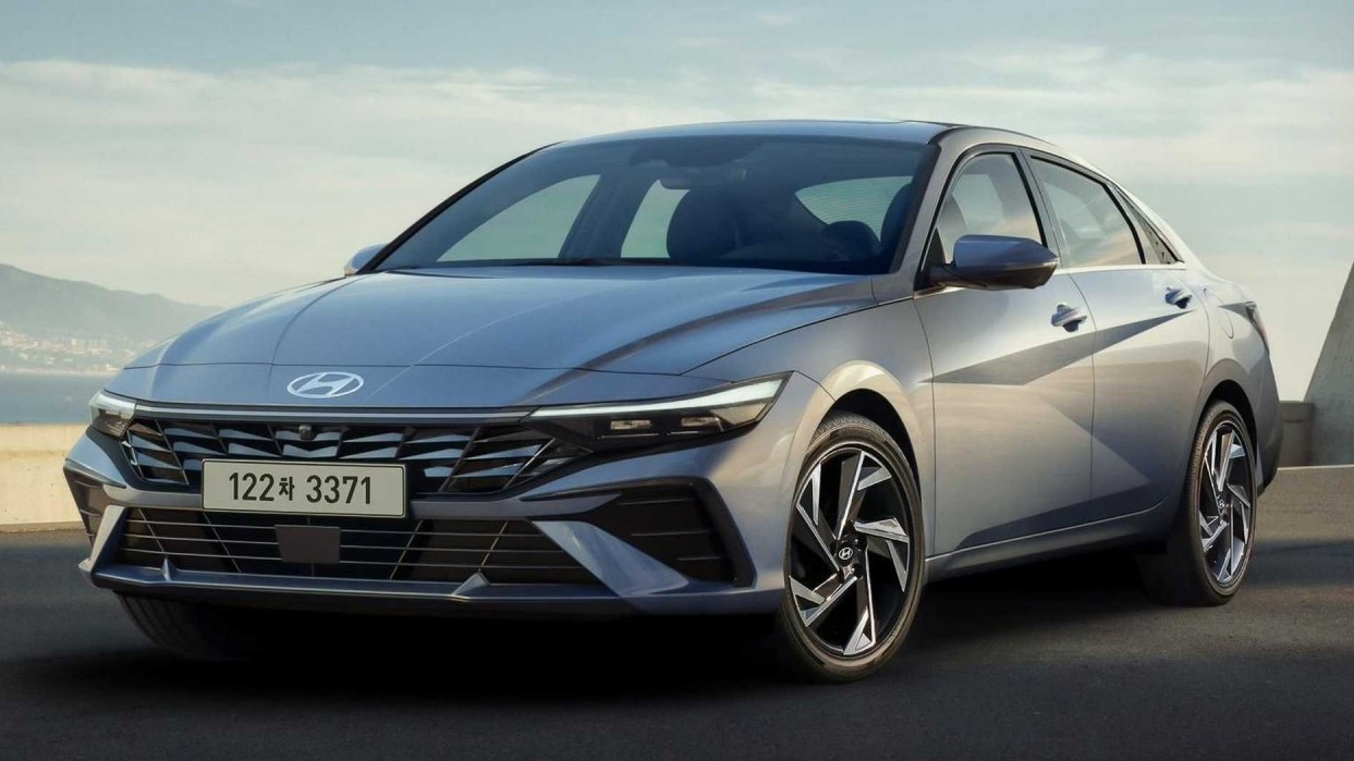 Hyundai Elantra 2023 giá 360-590 triệu đồng tại Hàn Quốc