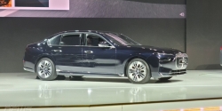 BMW 7-Series 2023 trình làng ở Việt Nam, không có trang bị màn hình 31 inch