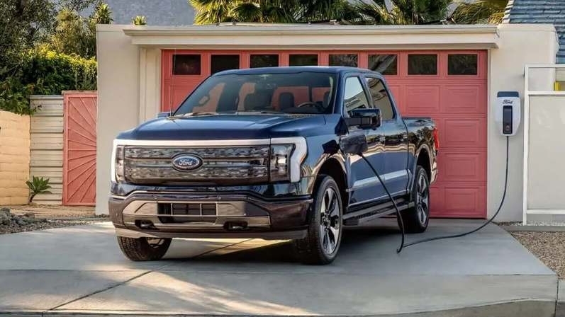 Ford F-150 Lightning 