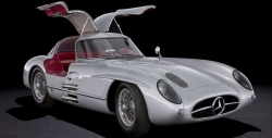 Mercedes-Benz 300 SLR Uhlenhaut Coupe: Xe đắt nhất thế giới với giá 143 triệu USD