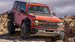 Ford Bronco Raptor 2022 có công suất hơn 418 mã lực