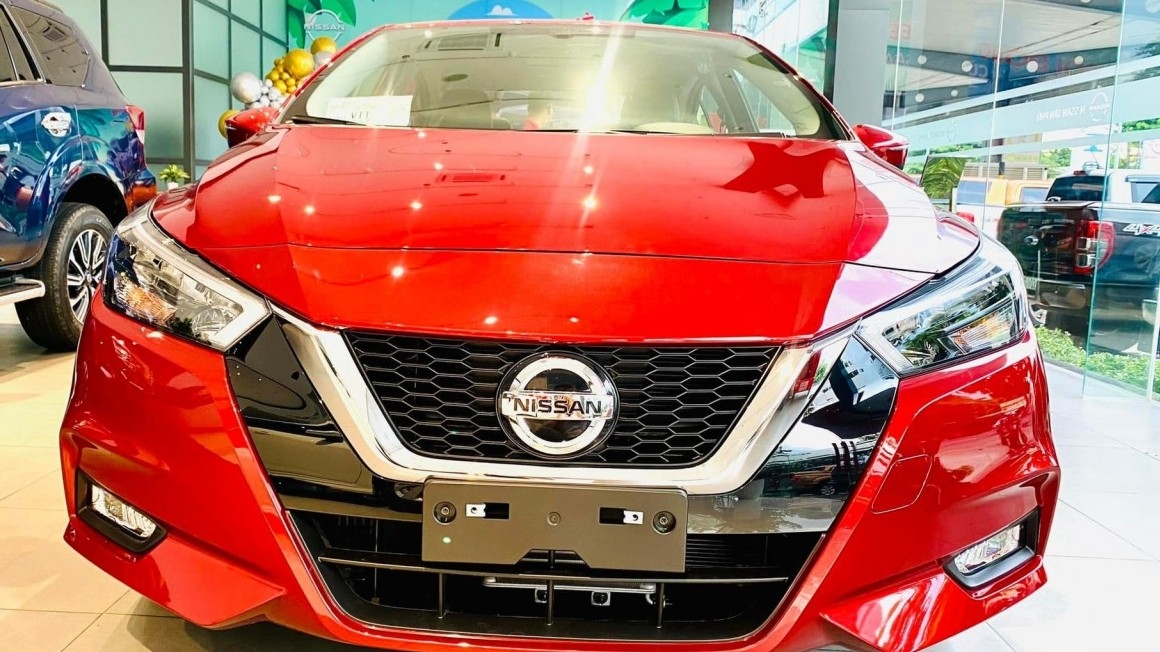 Nissan Almera 2022 mới đã có mặt tại đại lý