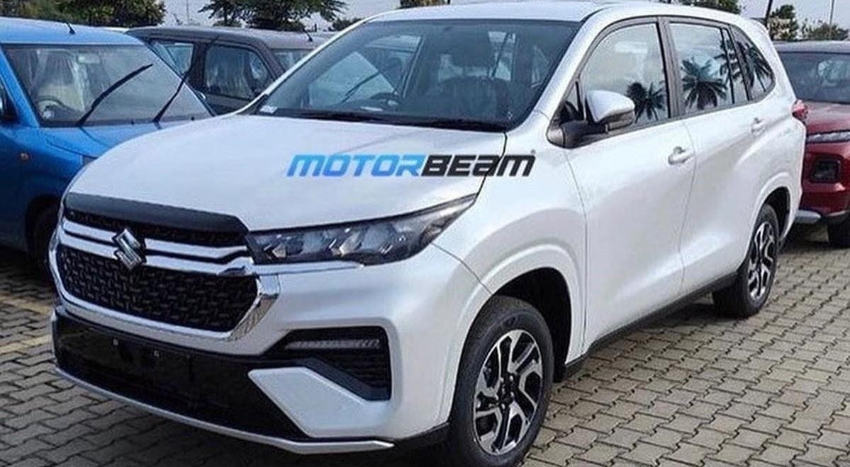 Bắt gặp Suzuki Invicto 