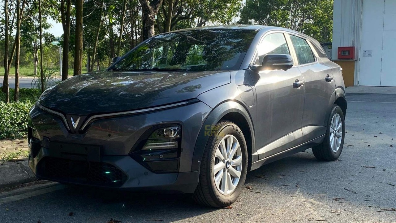 Lộ hình đầy đủ nội ngoại thất VinFast VF6 tại Việt Nam