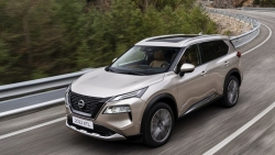Nissan giới thiệu X-Trail hybrid tại châu Âu