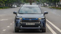 Những màn đổi ngôi ấn tượng trong tháng 8