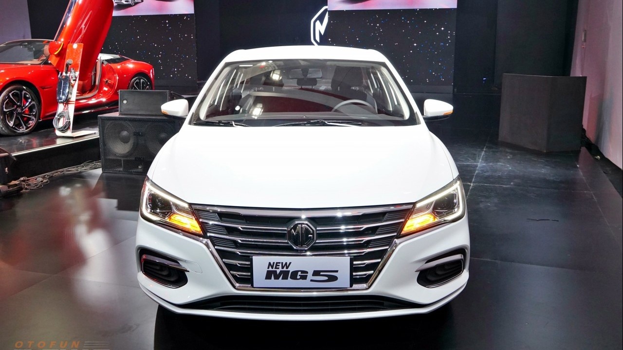 Cận cảnh MG5 dành cho chạy dịch vụ, giá 399 triệu đồng