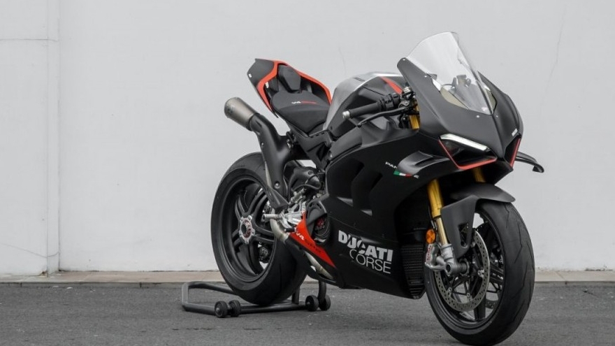 Ducati Panigale V4 SP2 đầu tiên về Việt Nam có giá 1,364 tỷ đồng