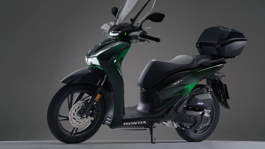 Honda SH có thêm phiên bản mới với 