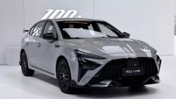 MG6 2024 bản X-Line ra mắt, giá quy đổi chỉ từ 402 triệu đồng