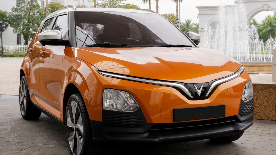 So sánh 2 mẫu xe điện hot nhất hiện nay: VinFast VF5 Plus và VF e34