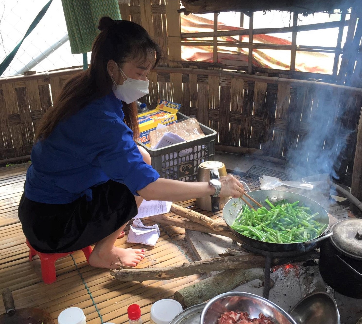 Quảng Nam: “Bếp ăn yêu thương” nơi vùng núi Đông Giang