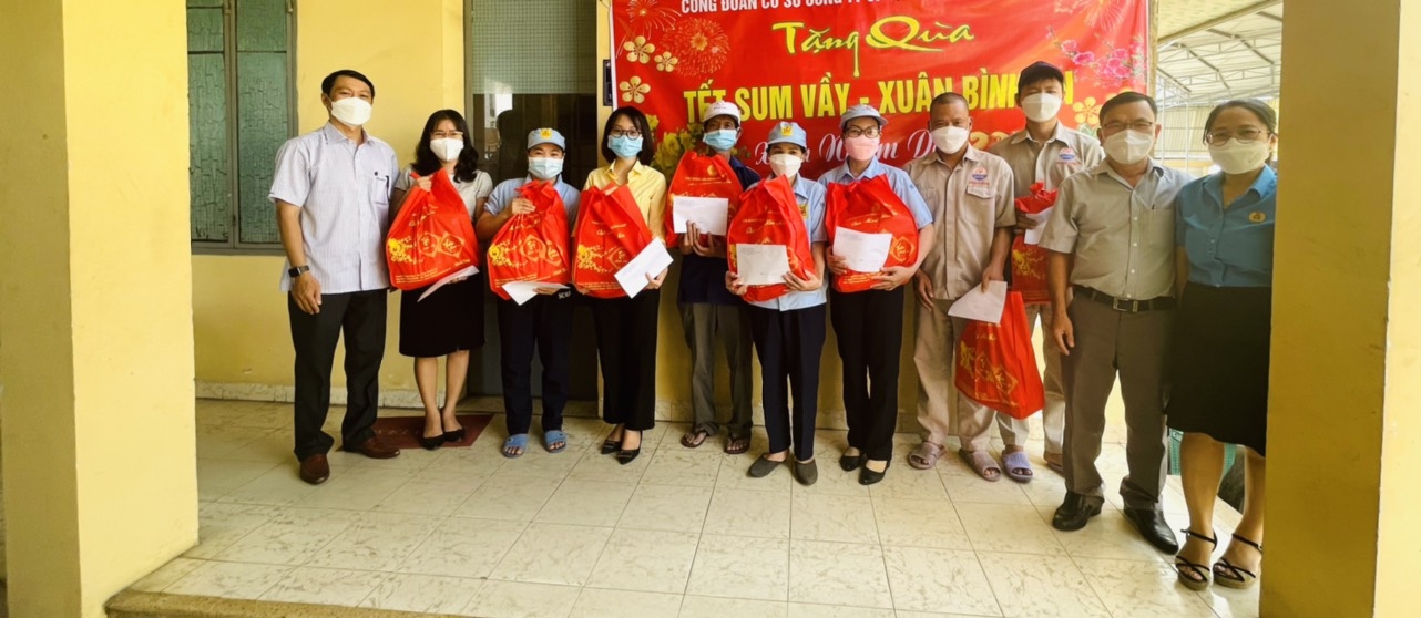 Quỹ hưu trí của Công ty CP Thủy sản 584 Nha Trang: Mang niềm vui đến với người lao động Quỹ hưu trí của Công ty CP Thủy sản 584 Nha Trang: Mang niềm vui đến với người lao động