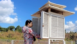 Cô gái dành cả tuổi thanh xuân “chẩn bệnh” ông Trời