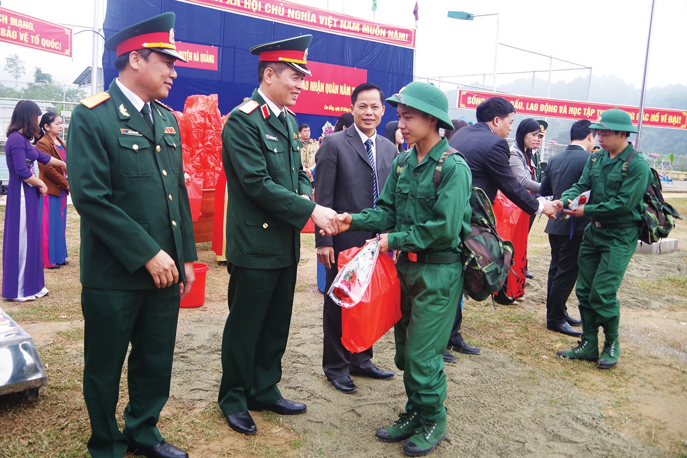 Cao Bằng tích cực động viên người lao động thực hiện Nghĩa vụ quân sự năm 2020 cao bang tich cuc dong vien nguoi lao dong thuc hien nghia vu quan su nam 2020