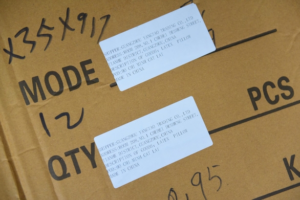 bat giu lo hang container tu trung quoc ghi made in vietnam