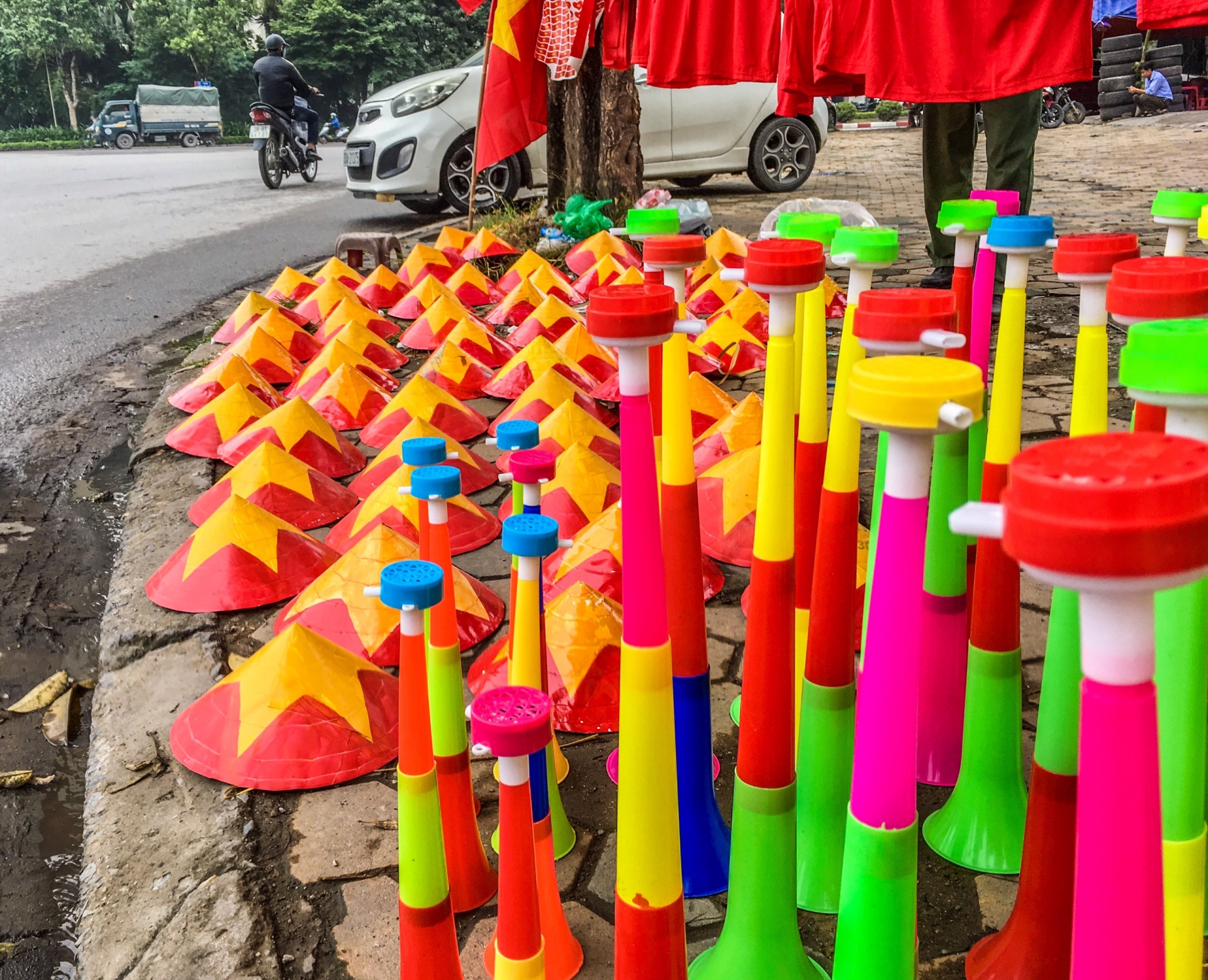 tran viet nam uae ken ao co do sao vang ruc ro co vu doi tuyen gianh chien thang